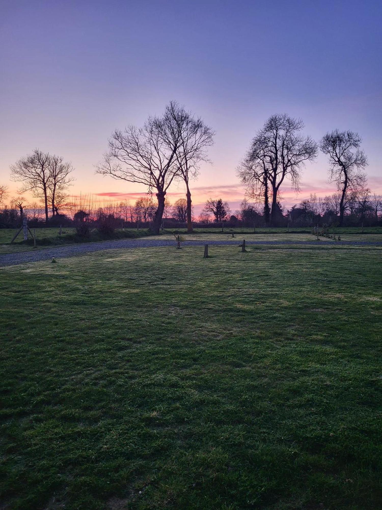 Camping Aire Natuelle D'Agy Bagian luar foto